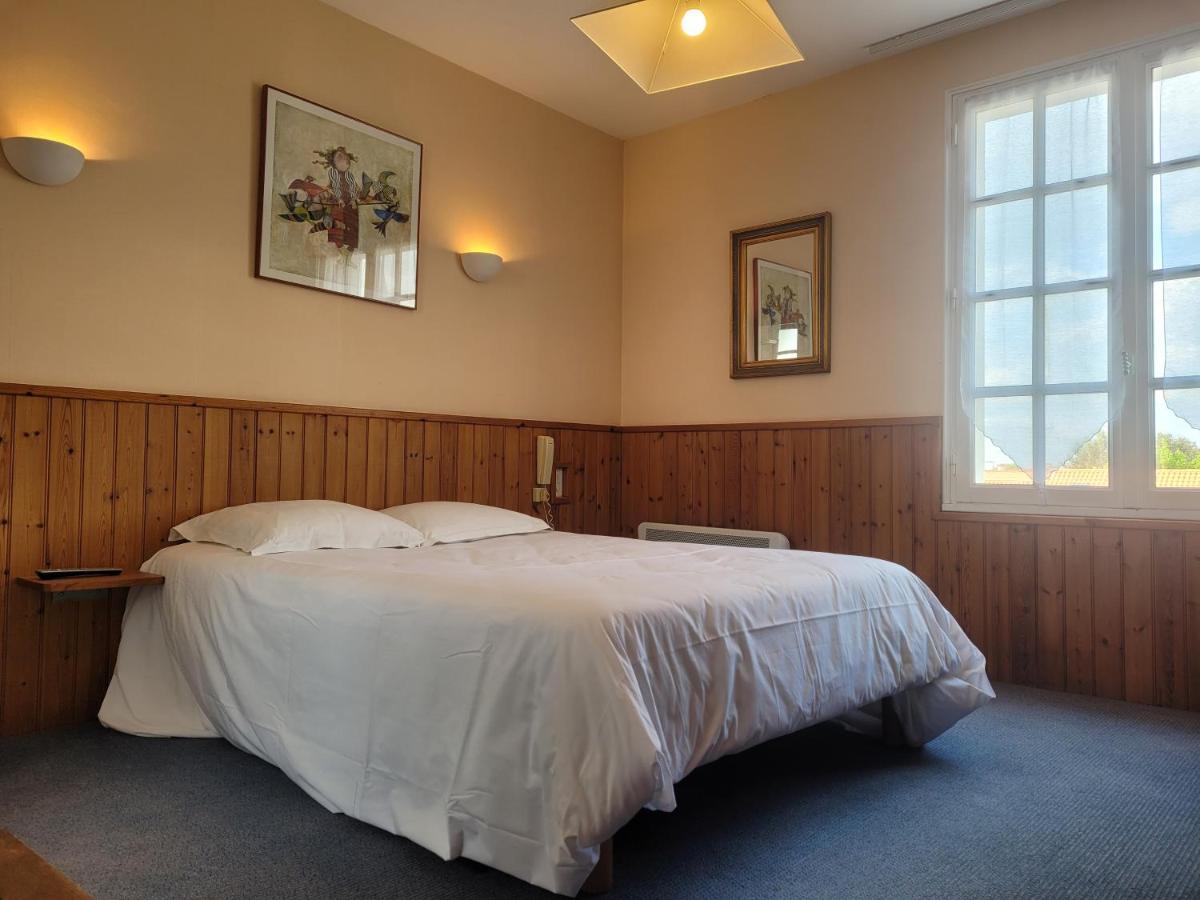 Hotel Des Biches Nuaillé Eksteriør bilde